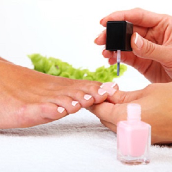 BEBE NAILS & SPA - Polish